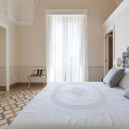カザラーノ Palazzo Fasti Bed & Breakfast エクステリア 写真