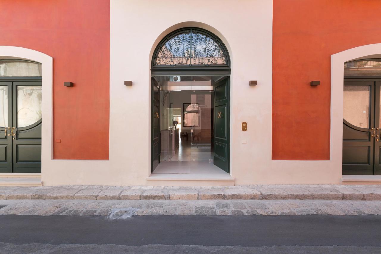 カザラーノ Palazzo Fasti Bed & Breakfast エクステリア 写真