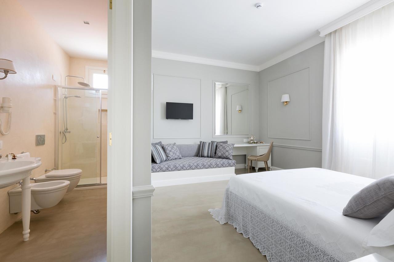 カザラーノ Palazzo Fasti Bed & Breakfast エクステリア 写真