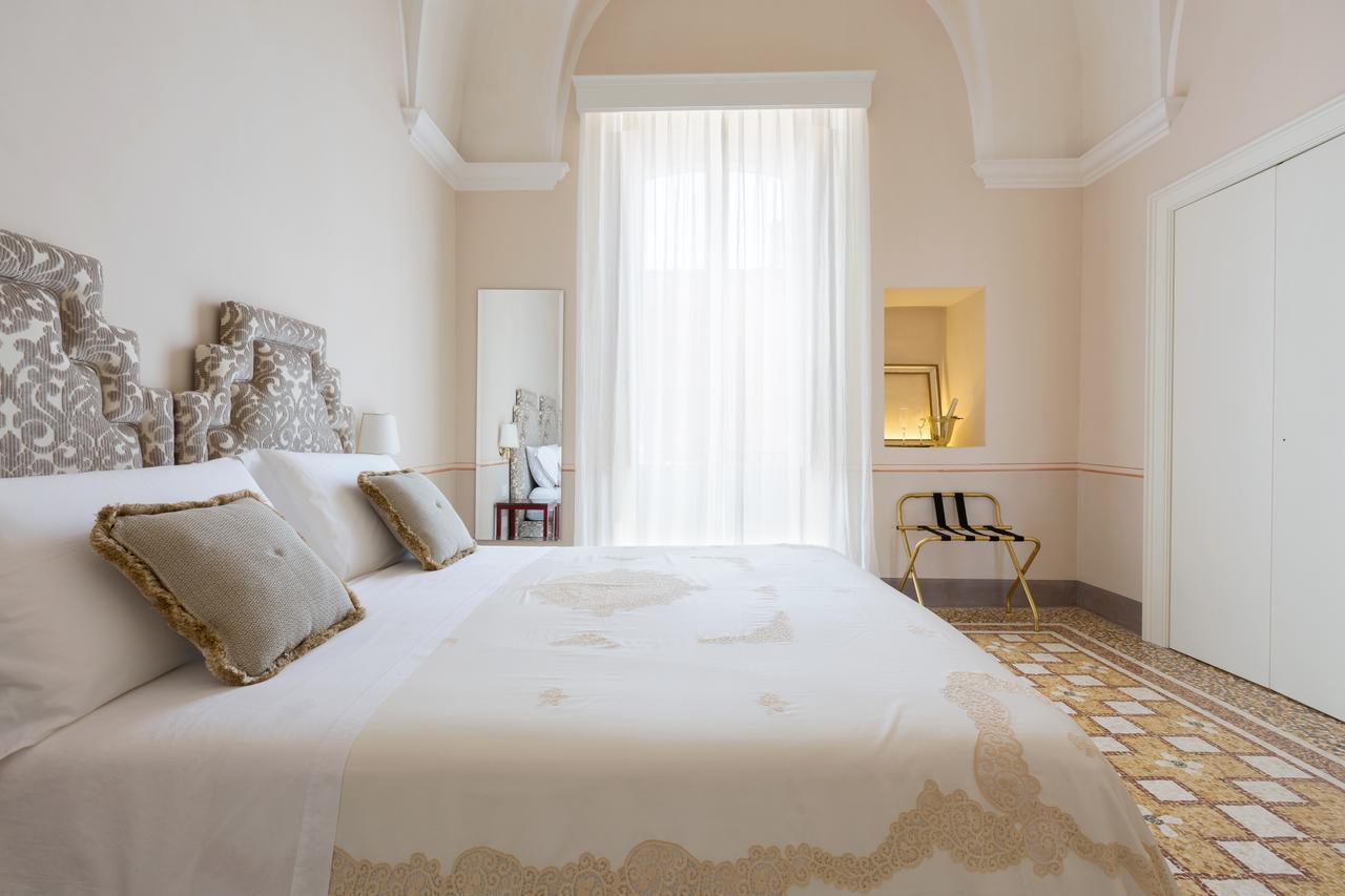 カザラーノ Palazzo Fasti Bed & Breakfast エクステリア 写真